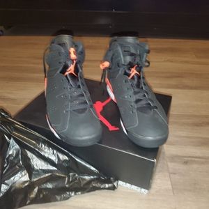 Nike Shoes - Nike Air Jordans 6 retro infrared red (Never been Nike Shoes - Nike Air Jordans 6 retro infrared red (Never been